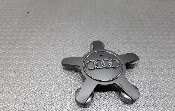 Audi A6 S6 C6 4F Original wheel cap 4F0601165