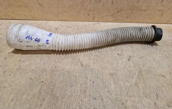 Citroen C4 I Window washer liquid tank fill tube 