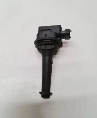 High voltage ignition coil