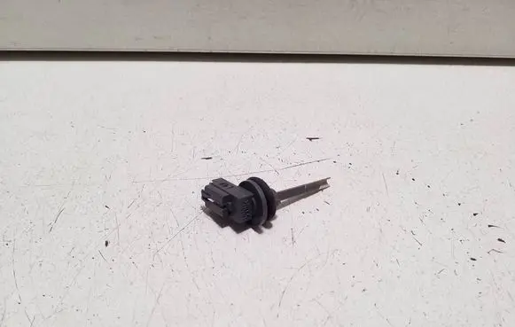 Tesla Model S Interior temperature sensor