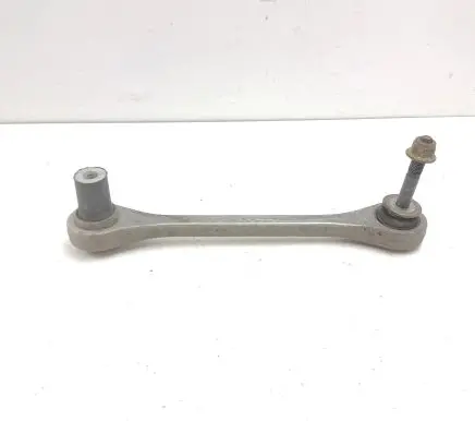 Rear control arm