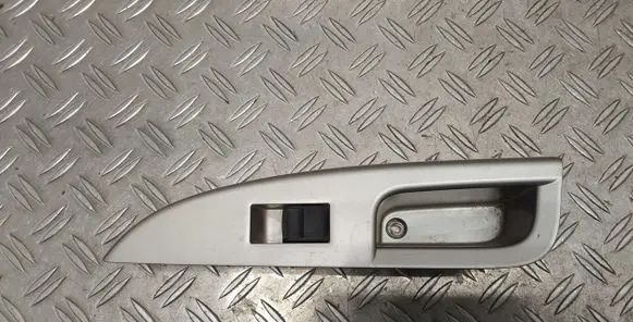 Toyota Urban Cruiser (XP110) Rear door window switch trim 7427252100