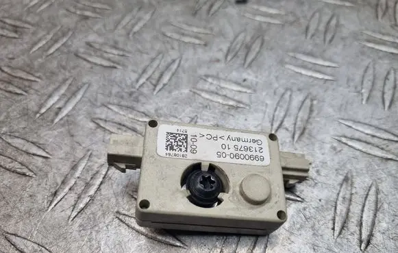 Mini One - Cooper Coupe R56 Aerial antenna amplifier 6990090