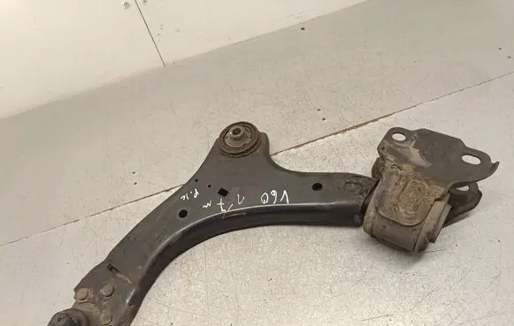Volvo V60 Front lower control arm/wishbone