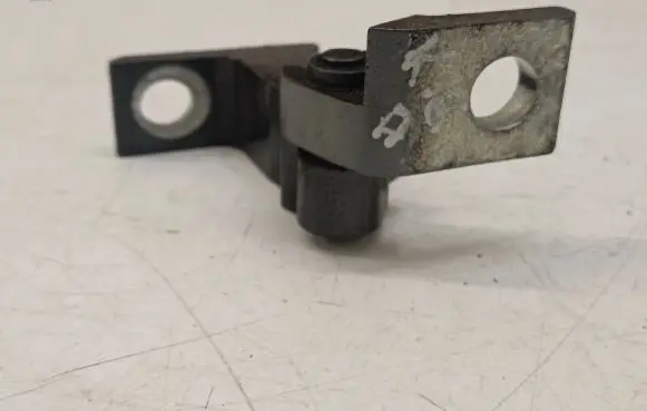 Audi A3 8Y Rear door lower hinge