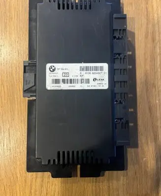 BMW 3 E90 E91 Comfort/convenience module 9204527 61359204527