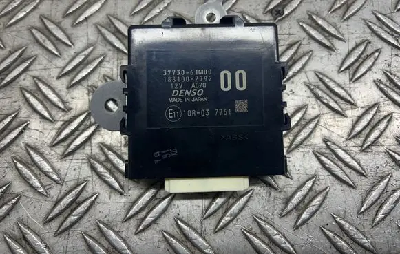 Suzuki SX4 S-Cross Parking PDC control unit/module 3773061M00 1881002792
