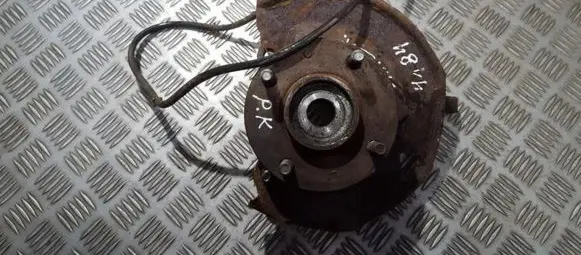 Mitsubishi Lancer Front wheel hub