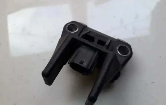 Lexus RX 300 Airbag deployment crash/impact sensor 8917345050 89173-45050
