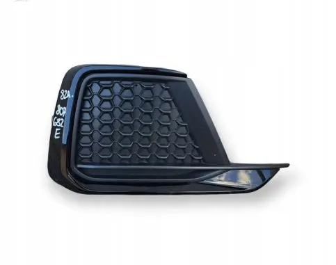 Audi A1 Front bumper lower grill 82A807833B