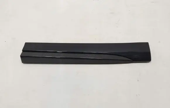 Maserati Levante Rear door trim (molding) 670118948