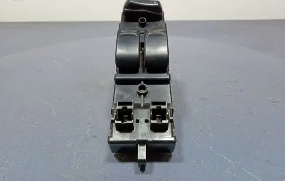 Suzuki Ignis Electric window control switch 37990-75F0