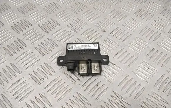 Mercedes-Benz Sprinter W906 Other relay A0009822023