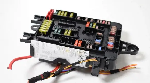 Mercedes-Benz C W204 Fuse box set 9261110