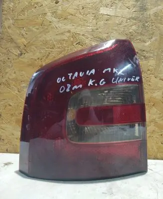Skoda Octavia Mk2 (1Z) Rear/tail lights 1Z9945095
