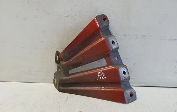 MG ZS Fender mounting bracket 10230193