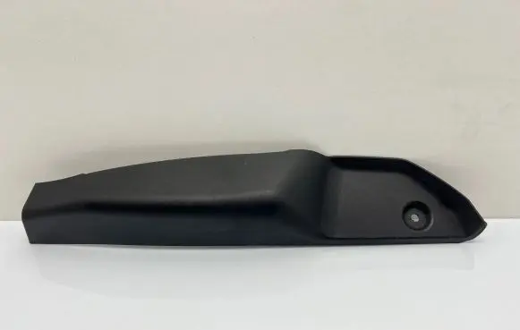 BMW 5 GT F07 Rear/tail light trim molding 10268110 7224230
