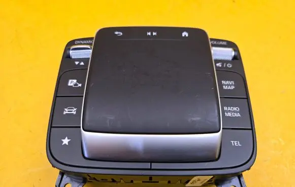 Mercedes-Benz GLE W167 Head unit multimedia control A1679009532 A1679019408 A2479029311