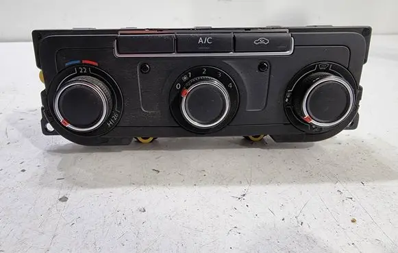 Volkswagen Transporter - Caravelle T6 Climate control unit 7E5858937