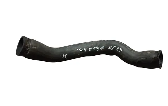 Volvo XC90 Engine coolant pipe/hose 08674873