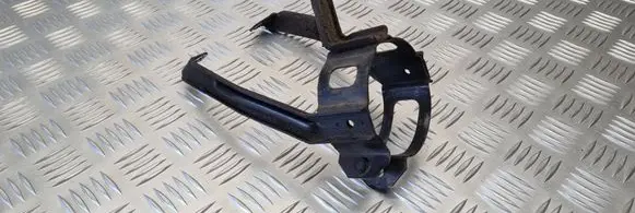 Audi A4 S4 B5 8D Fuel filter bracket/mount holder 8D0201987
