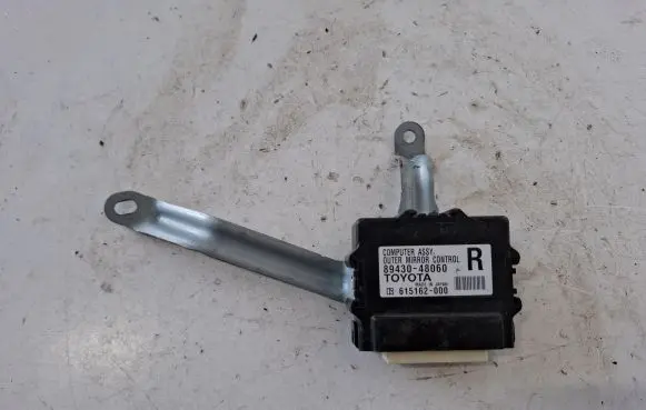 Lexus RX 450H Wing mirror control module 8943048060 615162000