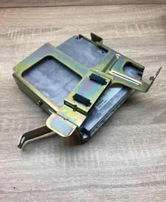 Nissan Primera Engine control unit/module ECU 23710AU601 2758001363