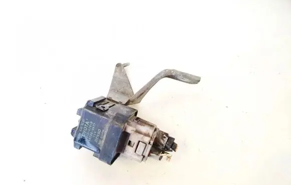 Toyota Corolla Verso AR10 Glow plug pre-heat relay 2861067010 28610-67010