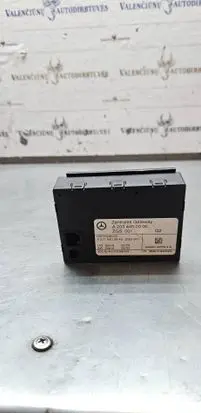 Mercedes-Benz C W203 Gateway control module A2034450000 A2115403545