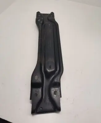 Porsche Macan (95B) Other under body part 8R0804813