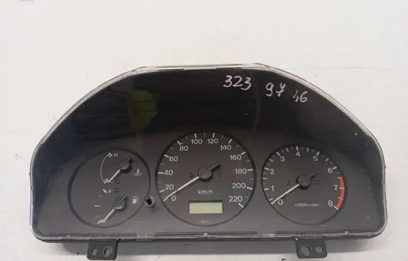 Mazda 323 F Speedometer (instrument cluster)