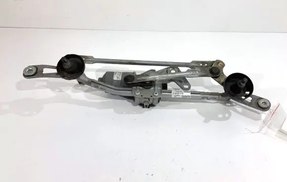 Nissan Pulsar Front wiper linkage and motor 288004MA0A