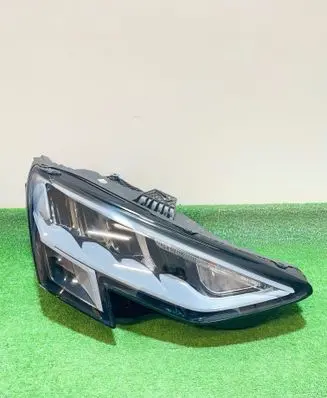 Audi A3 8Y Headlight/headlamp 8Y0941012