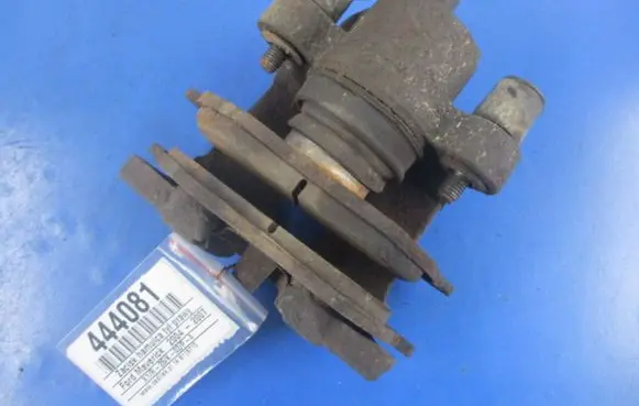 Ford Maverick Rear brake caliper
