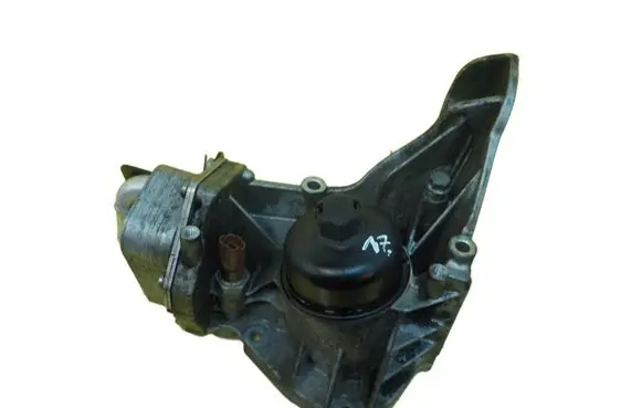 Jaguar XF X250 Oil filter mounting bracket CX236L625AA
