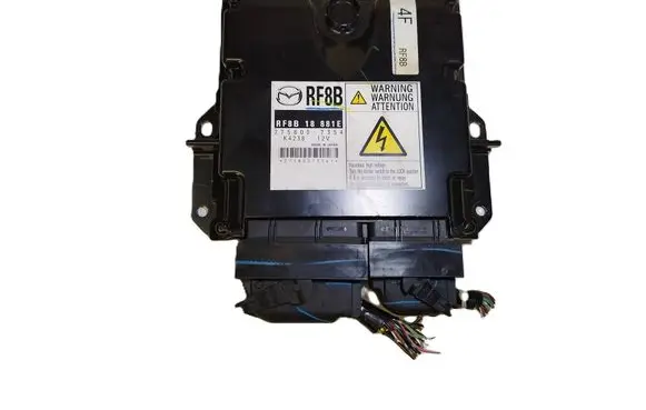 Mazda 3 I Engine control unit/module RF8B18881E 2758007354