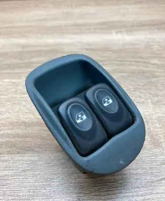 Renault Scenic I Electric window control switch 7700836269