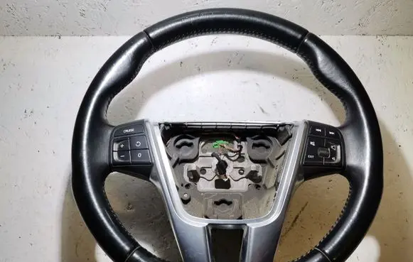 Volvo S60 Steering wheel 34110217A
