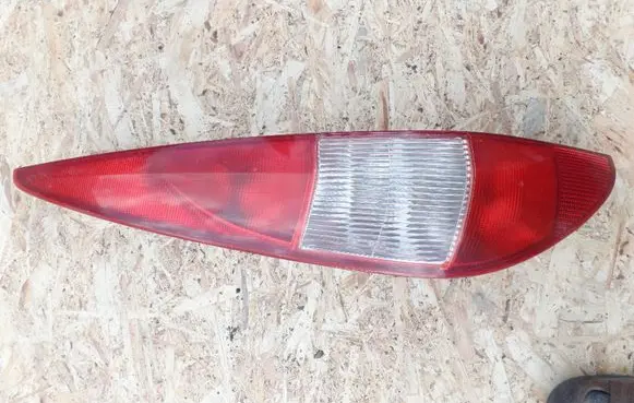 Ford Mondeo Mk III Rear/tail lights 1S7H3405C