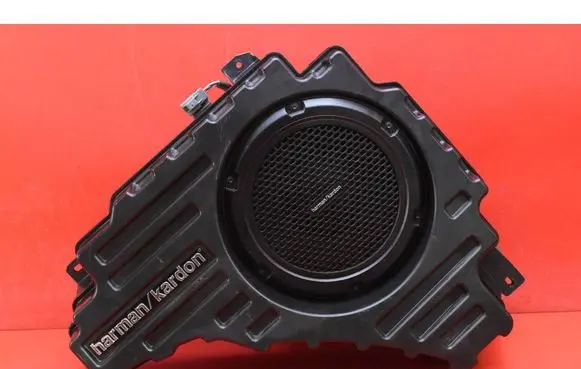 Jeep Grand Cherokee Subwoofer speaker 05035130AC