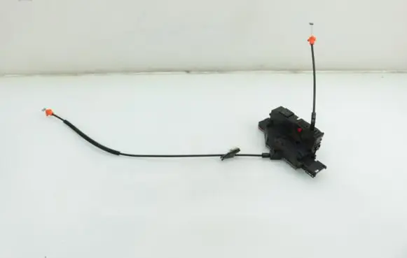 Citroen C4 Grand Picasso Rear door lock 24092158