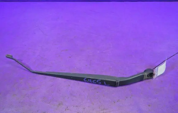 Nissan Tiida C11 Front wiper blade arm