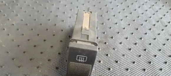 Audi A4 S4 B5 8D Windscreen/window heater switch 4D0941503