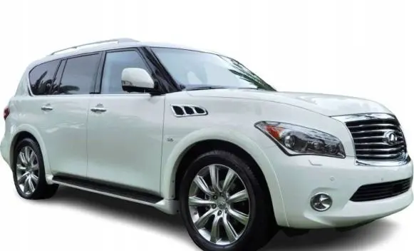 Infiniti QX80 Third/center stoplight