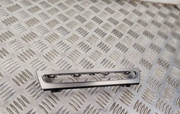 Audi Q7 4M Dashboard glove box trim 4M1853240