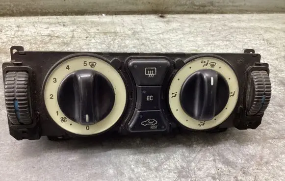 Mercedes-Benz SLK R170 Climate control unit 1708301085