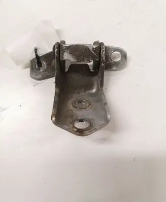Mazda 3 I Rear door lower hinge