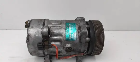 Volkswagen Transporter - Caravelle T4 Air conditioning (A/C) compressor (pump) SD7V16 7D0820805A 39712644