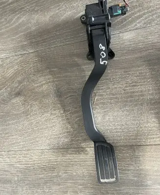Peugeot 508 II Accelerator throttle pedal 86ET383535937