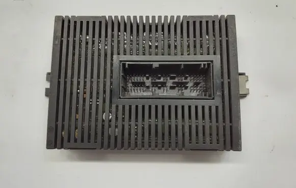 BMW 7 E65 E66 Light module LCM 6922663 037069063 033325